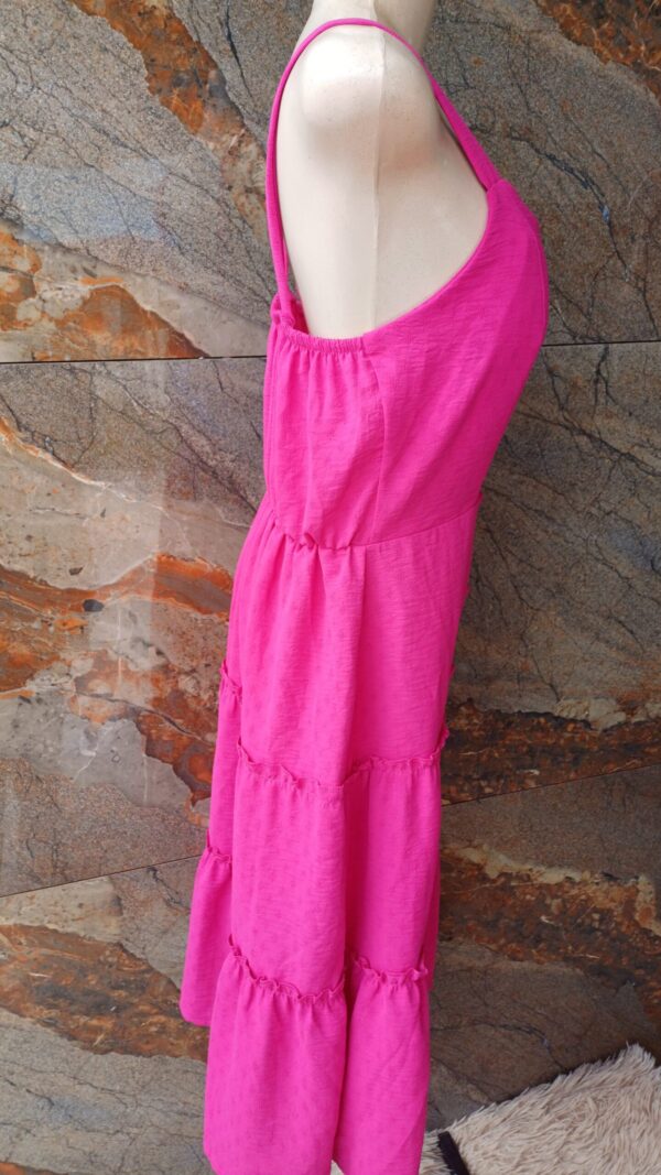 Vestido Rosa Curto - Imagem 2