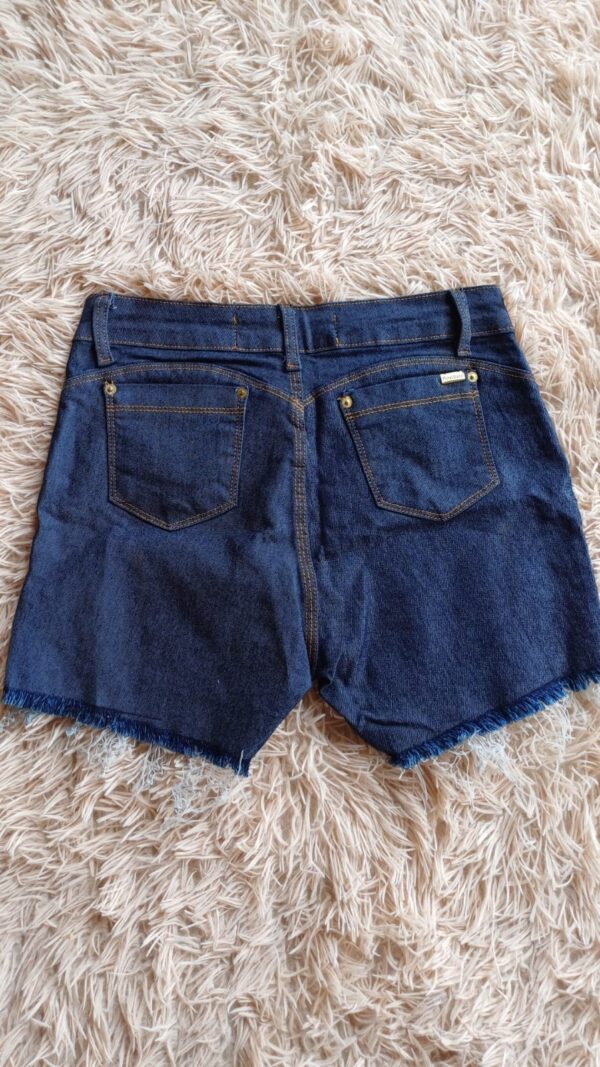 Short desfiado - Imagem 2